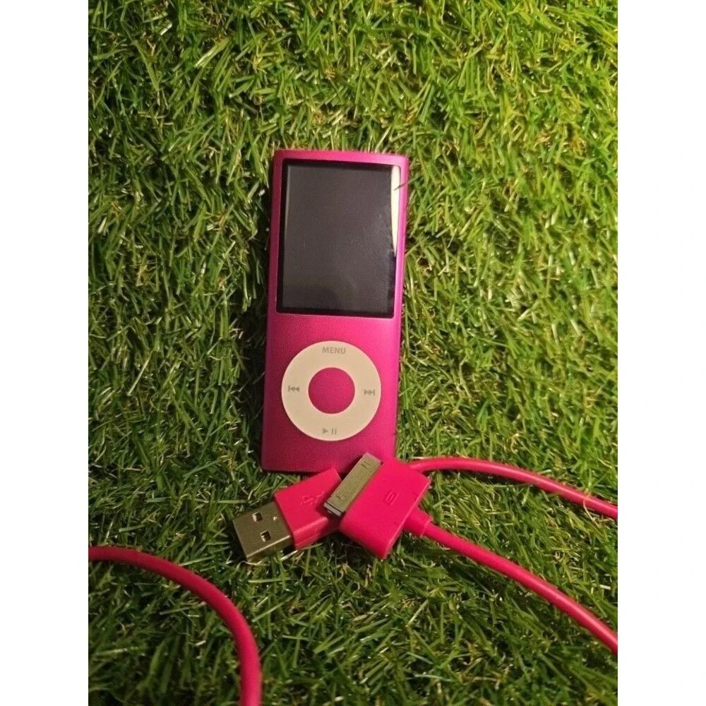 Apple iPod Nano 4th Generation, 8GB, Pink, New Battery!